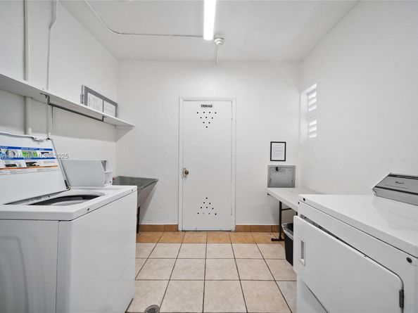 3127 S Ocean Dr 215, Hallandale Beach FL 33009