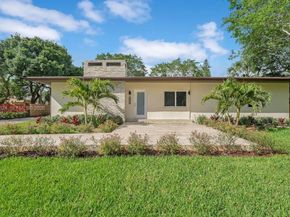 4053 SW 8th St, Plantation FL 33317