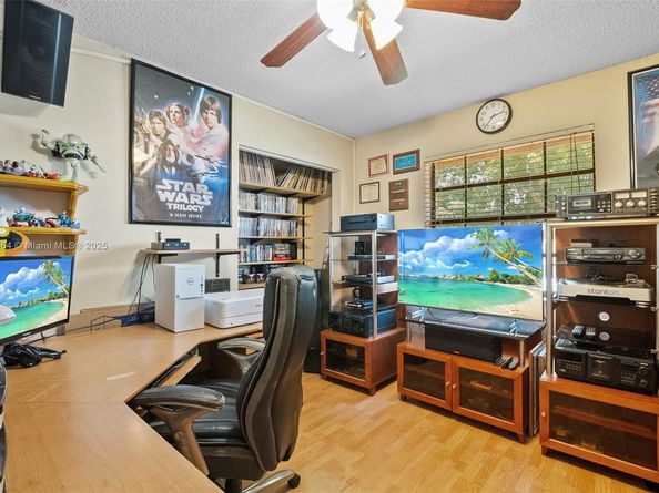 10946 W Sample Rd G1, Coral Springs FL 33065