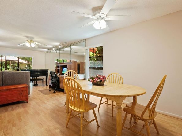 10946 W Sample Rd G1, Coral Springs FL 33065
