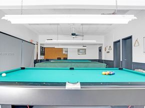 815 SW 10th Ter 6V, Hallandale Beach FL 33009