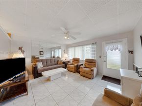 815 SW 10th Ter 6V, Hallandale Beach FL 33009