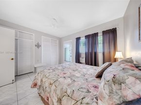 815 SW 10th Ter 6V, Hallandale Beach FL 33009