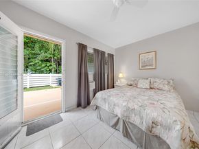 815 SW 10th Ter 6V, Hallandale Beach FL 33009