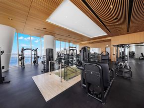 300 Biscayne Blvd Way 2009, Miami FL 33131