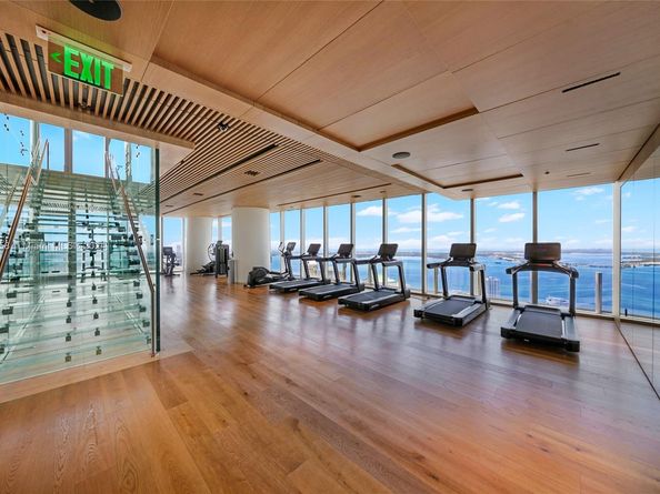 300 Biscayne Blvd Way 2009, Miami FL 33131