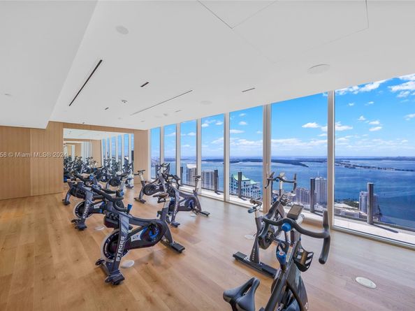 300 Biscayne Blvd Way 2009, Miami FL 33131