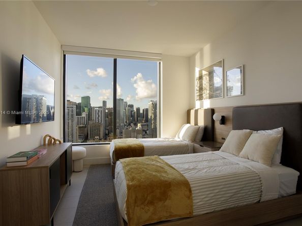 159 NE 6th St 2816, Miami FL 33132