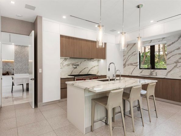 70 Camden Dr, Bal Harbour FL 33154