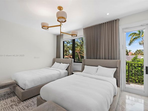 70 Camden Dr, Bal Harbour FL 33154
