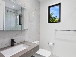70 Camden Dr, Bal Harbour FL 33154