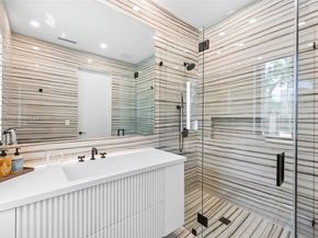 70 Camden Dr, Bal Harbour FL 33154