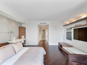 6000 Island Blvd 1007, Aventura FL 33160