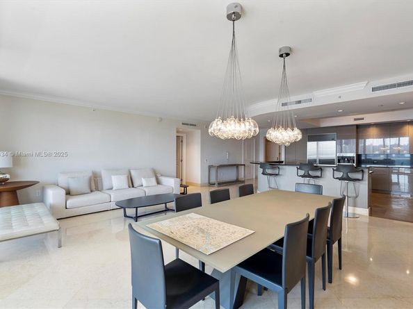 6000 Island Blvd 1007, Aventura FL 33160