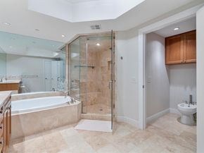 6000 Island Blvd 1007, Aventura FL 33160