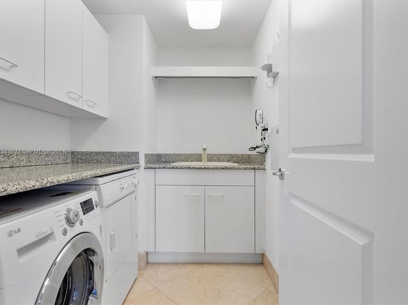 6000 Island Blvd 1007, Aventura FL 33160