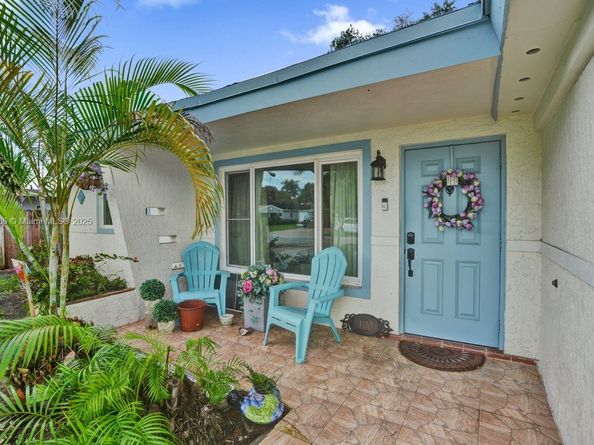 1110 SW 32nd St, Fort Lauderdale FL 33315