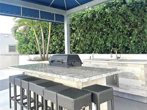 1861 NW S River Dr 2505, Miami FL 33125