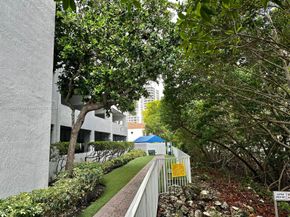 3500 Mystic Pointe Dr 1801, Aventura FL 33180