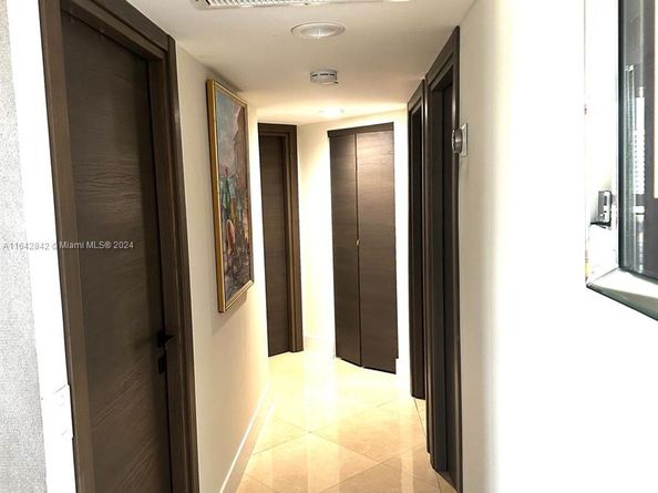 3500 Mystic Pointe Dr 1801, Aventura FL 33180