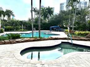 3500 Mystic Pointe Dr 1801, Aventura FL 33180