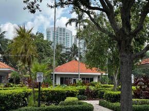 3500 Mystic Pointe Dr 1801, Aventura FL 33180