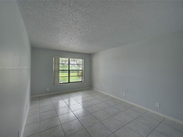 9965 Pineapple Tree Dr 203, Boynton Beach FL 33436