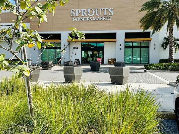 9965 Pineapple Tree Dr 203, Boynton Beach FL 33436