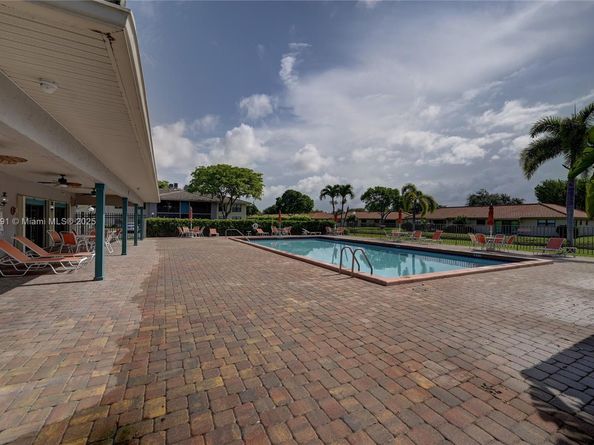 9965 Pineapple Tree Dr 203, Boynton Beach FL 33436