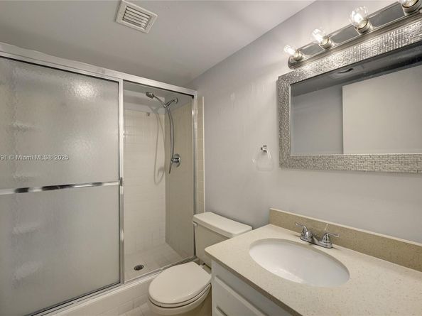 9965 Pineapple Tree Dr 203, Boynton Beach FL 33436