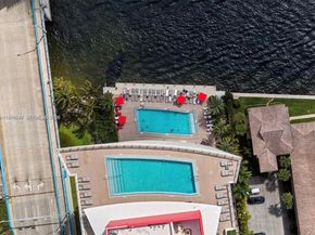 2600 E Hallandale Beach Blvd T1001, Hallandale Beach FL 33009