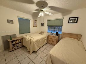 657 Waterside Dr 657, Hypoluxo FL 33462