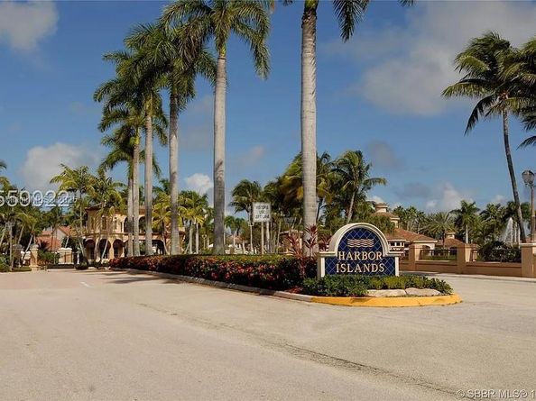 949 Harbor Vw N, Hollywood FL 33019