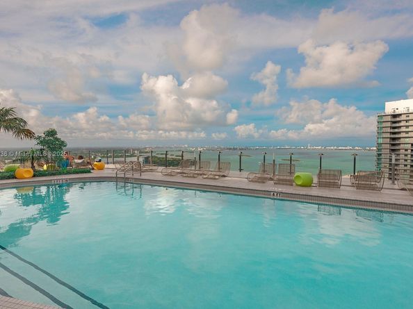 501 NE 31st St 4008, Miami FL 33137