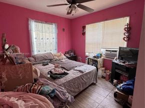 151 NW 64th St, Miami FL 33150