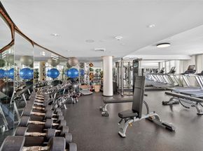 1100 West Ave 1522, Miami Beach FL 33139