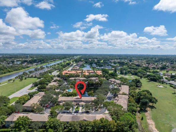 8532 W Southgate Shores Cir, Tamarac FL 33321