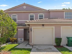 8532 W Southgate Shores Cir, Tamarac FL 33321