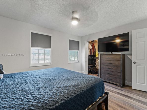 8532 W Southgate Shores Cir, Tamarac FL 33321