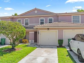 8532 W Southgate Shores Cir, Tamarac FL 33321