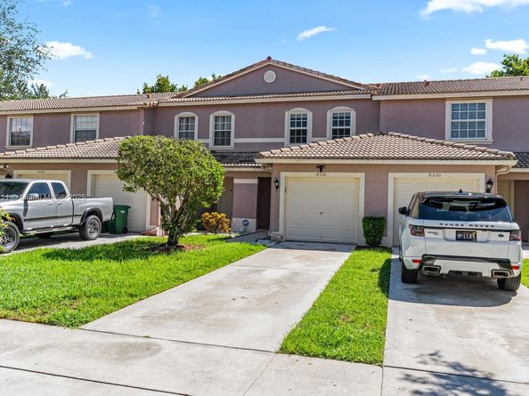 8532 W Southgate Shores Cir, Tamarac FL 33321