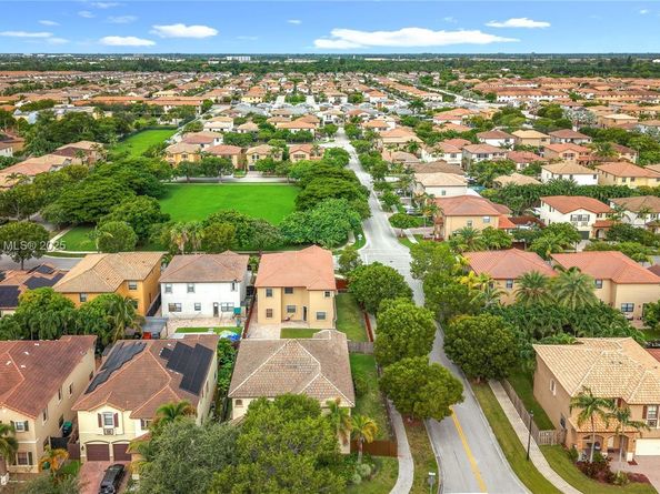 24107 SW 114th Ct, Homestead FL 33032