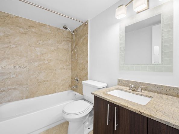 16508 NE 26th Ave 601, North Miami Beach FL 33160