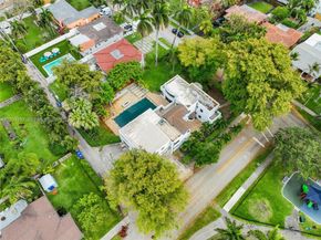 1329 Polk St, Hollywood FL 33019