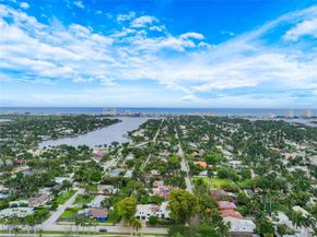 1329 Polk St, Hollywood FL 33019