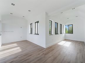 1329 Polk St, Hollywood FL 33019