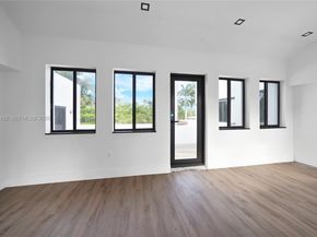 1329 Polk St, Hollywood FL 33019