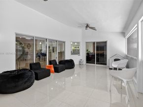 3540 N Park Rd, Hollywood FL 33021