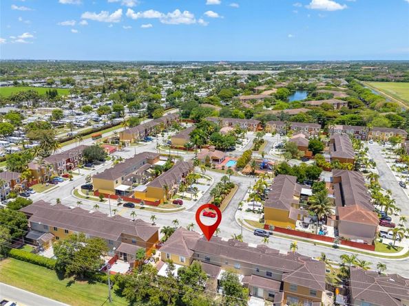 120 SE 6th Rd, Homestead FL 33030