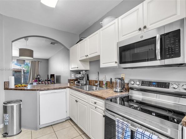 120 SE 6th Rd, Homestead FL 33030